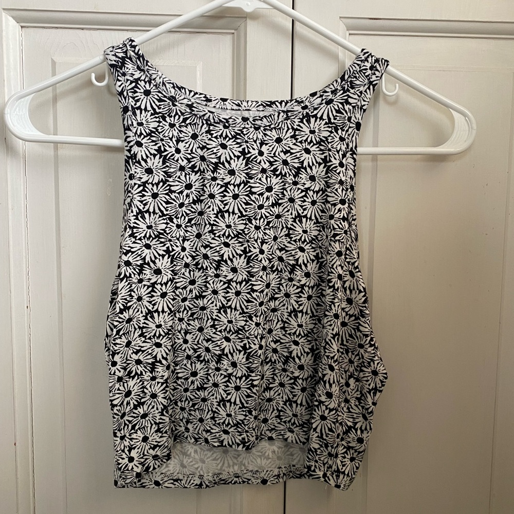 Cropped tank top